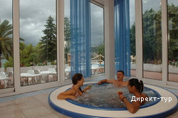 Wellness_centre-Jacuzzi 